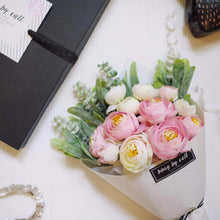 Load image into Gallery viewer, Charming Lila