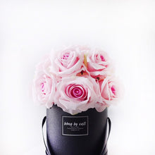 Load image into Gallery viewer, Love Lassie