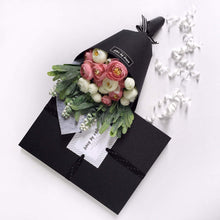 Load image into Gallery viewer, Charming Lila
